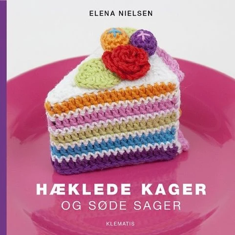 Book: Crocheted cakes and sweet cases