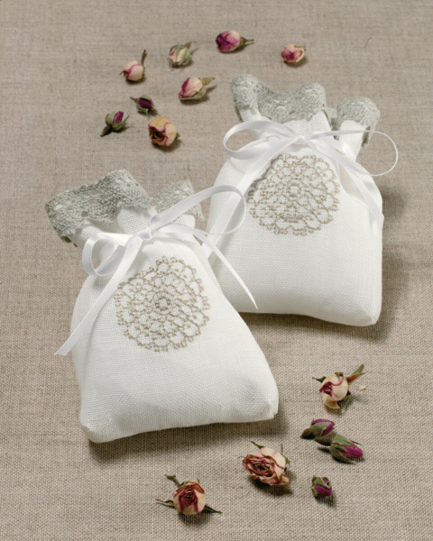 Embroidery Kit Scent Bags Circle 2 pcs 12 x 15 cm / 4.72 x 5.91 in