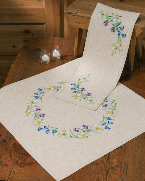 Embroidery Kit Spring Flowers 24 x 66 cm / 9.45 x 25.98 in