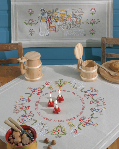 Embroidery Kit Christmas Eve 80 x 40 cm / 31.50 x 15.75 in