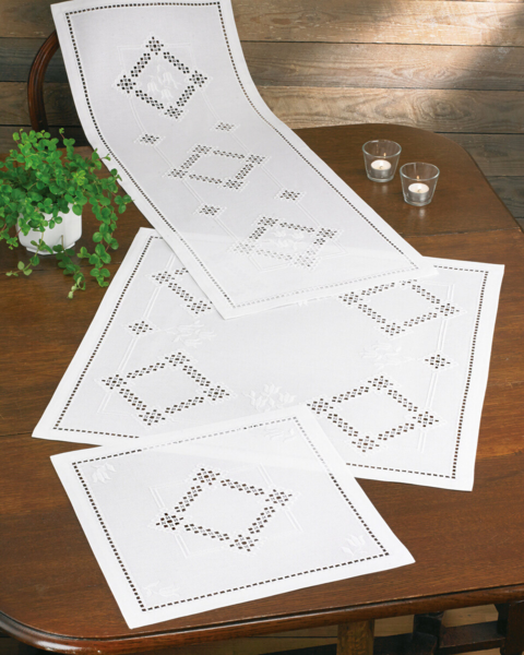 Embroidery Kit Hardanger 40 x 106 cm / 15.75 x 41.73 in