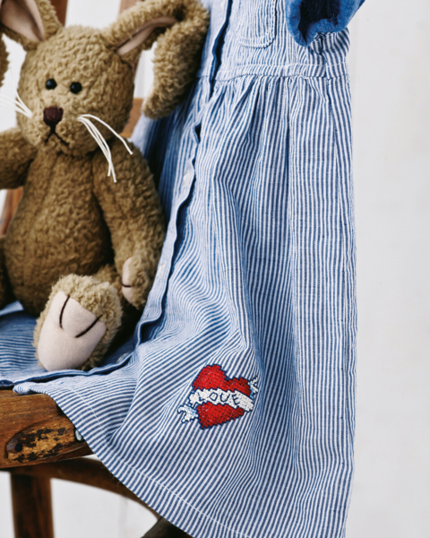 Embroidery Kit Heart 7 x 9 cm / 3 x 4 in