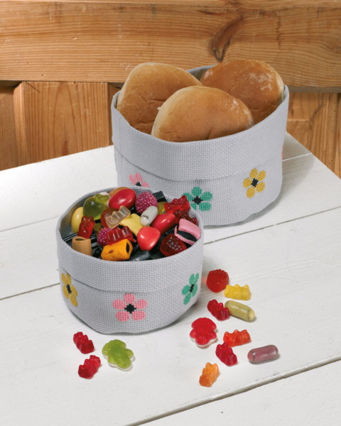 Embroidery Kit Small basket with flowers 13 Ø / 5 in dia.