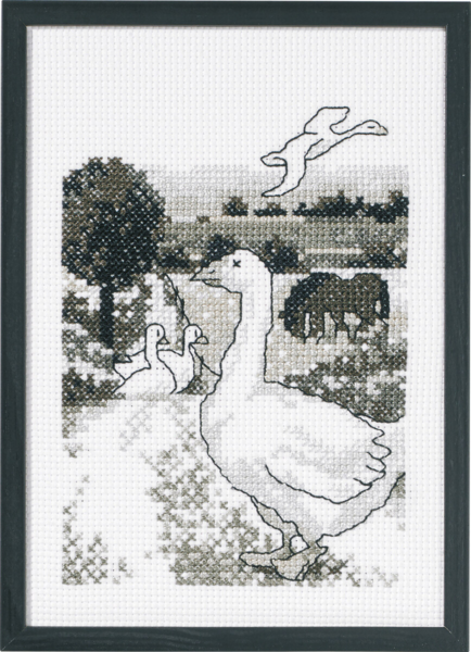 Embroidery Kit Geese on the Field 20 x 29 cm / 7.87 x 11.42 in