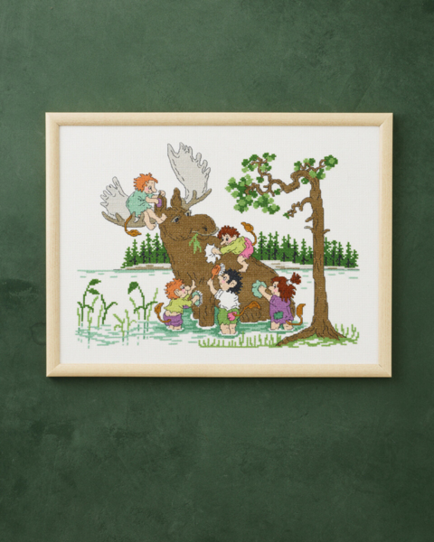 Embroidery Kit Moose Wash 40 x 30 cm / 15.75 x 11.81 in
