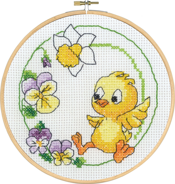 Embroidery Kit Seated chicken m/5810/22 22 cm / 9 in dia.