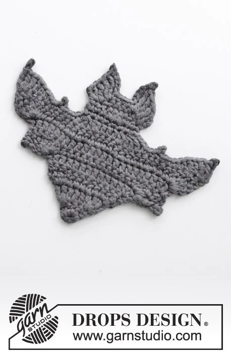 Extra 0-1391 Bat Attack! by DROPS Design — 2