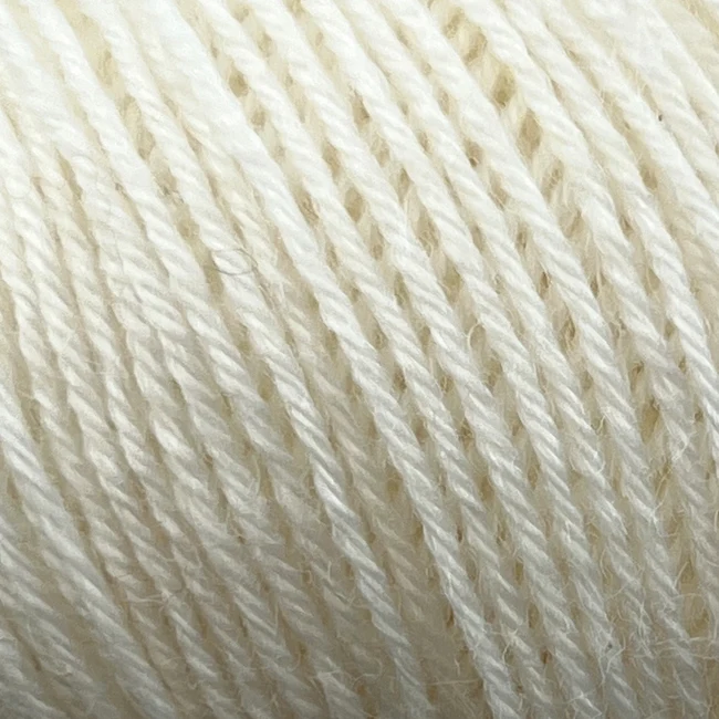 Onion Nettle Sock Yarn 1001 White