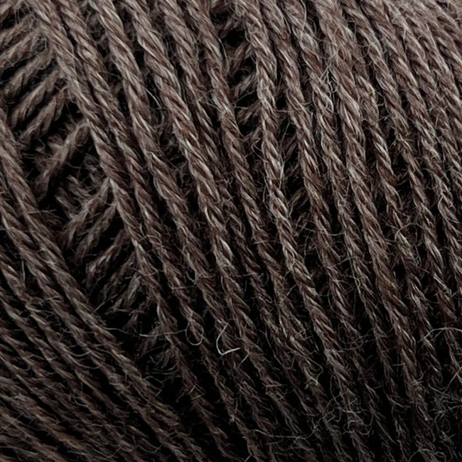 Onion Nettle Sock Yarn 1003 Brown