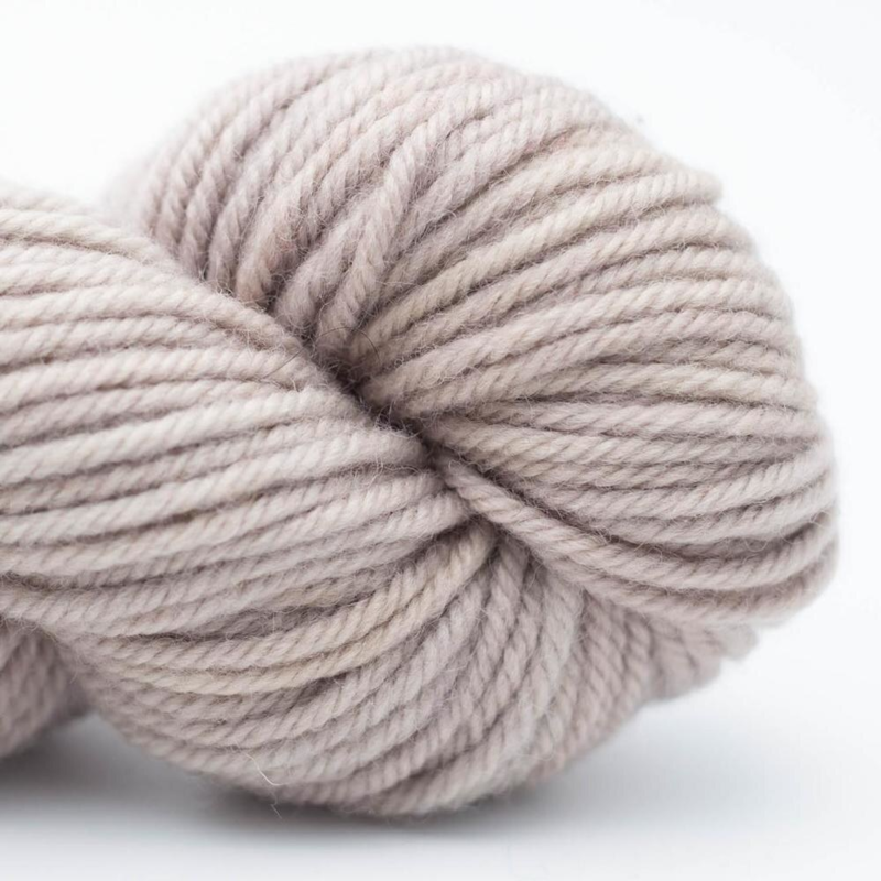 Manos del Uruguay Cardo Semi Solid Handdyedd 2241 Putty