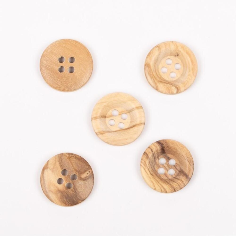 DROPS Olive Wood (Light), Button, 18 mm (No. 810)