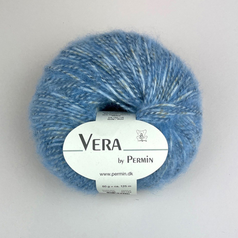 Permin Vera 14 Sky and sea
