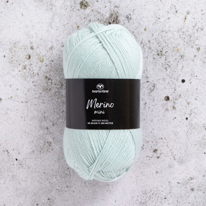 Svarta Fåret Merino Mini 08 Hint of mint