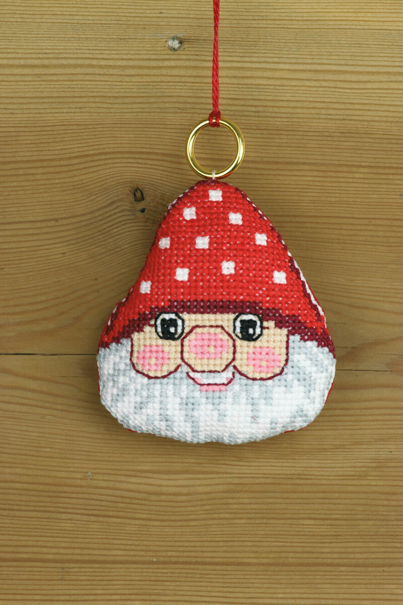 Embroidery Kit Pixie Head 8 x 8 cm / 3.15 x 3.15 in