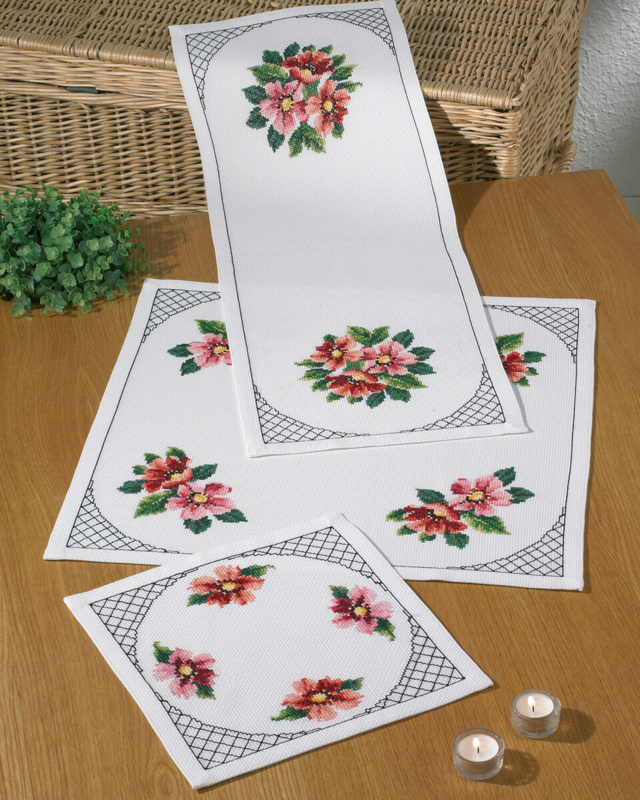 Embroidery Kit Cosmos 33x33 cm / 12.99x12.99 in