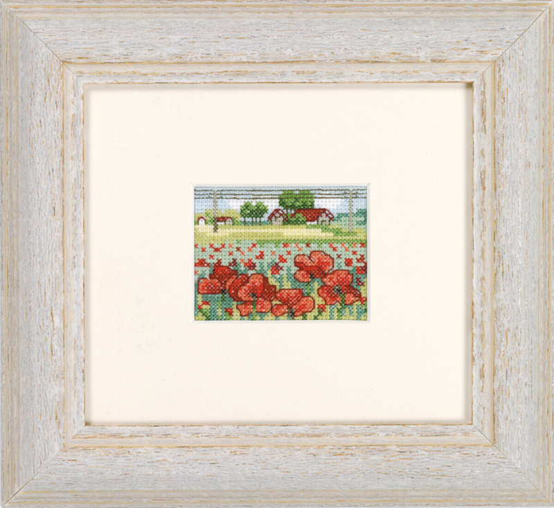 Embroidery Kit Poppy Field 6.5 x 5 cm / 2.56 x 1.97 in