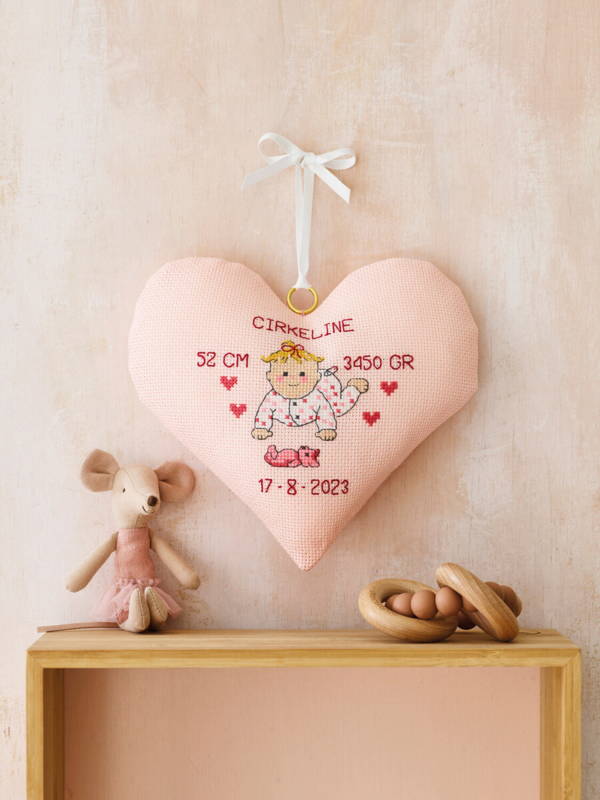 Embroidery Kit Cirkeline 21 x 20 cm / 8.27 x 7.87 in