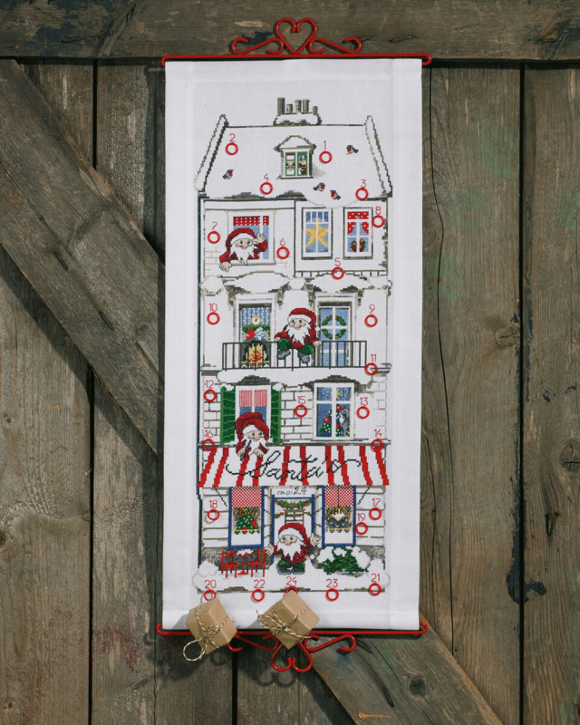 Embroidery Kit Santa's House B5125/32 32x70 cm / 12.60x27.56 in