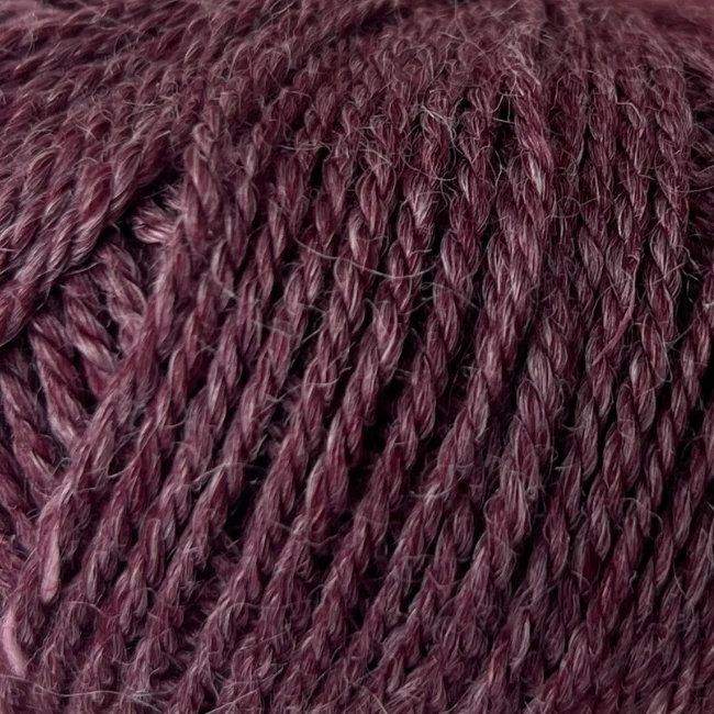 Onion No.4 Organic Wool+Nettles 841 Autumn berry