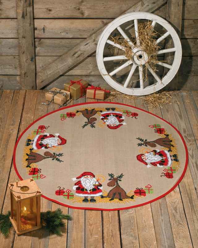 Embroidery Kit Santa & Moose 120Ø cm / 47Ø in dia.