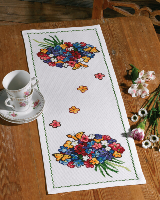 Embroidery Kit Flower Bouquet 23 x 60 cm / 9.06 x 23.62 in