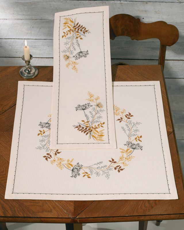 Embroidery Kit Straw in autumn colors 23 x 66 cm / 9.06 x 25.98 in