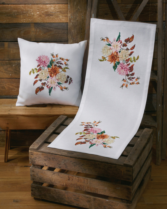 Embroidery Kit Dahlia 34 cm / 13.39 in x 89 cm / 35.04 in