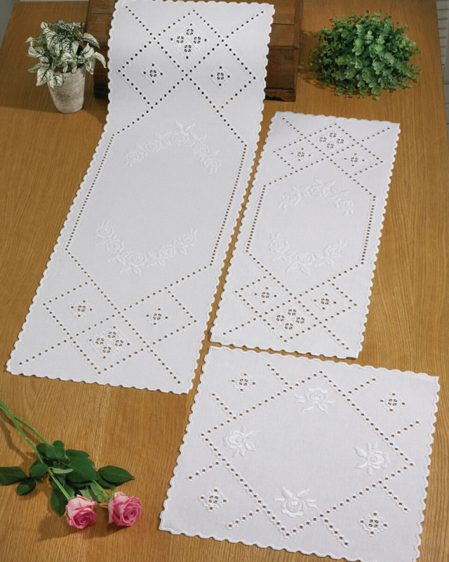 Embroidery Kit Hardanger with Roses 27 x 68 cm / 11 x 27 in
