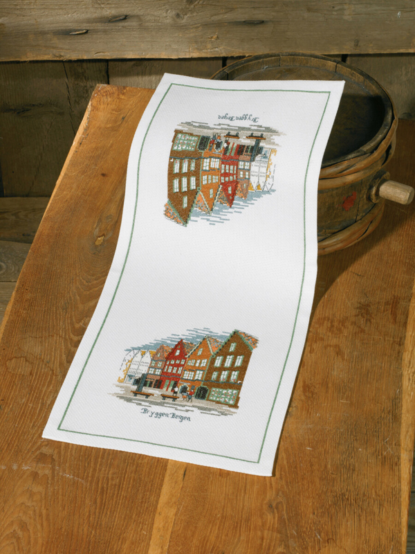 Embroidery Kit Bergen runner 24cm / 9.45in x 53cm / 20.87in