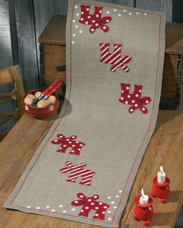 Embroidery Kit Moose 36 x 99 cm / 14.17 x 38.98 in