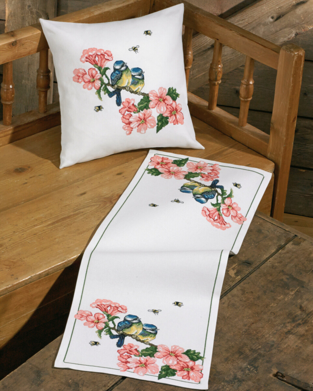 Embroidery Kit Tits in Flowers 33 x 87 cm / 12.99 x 34.25 in