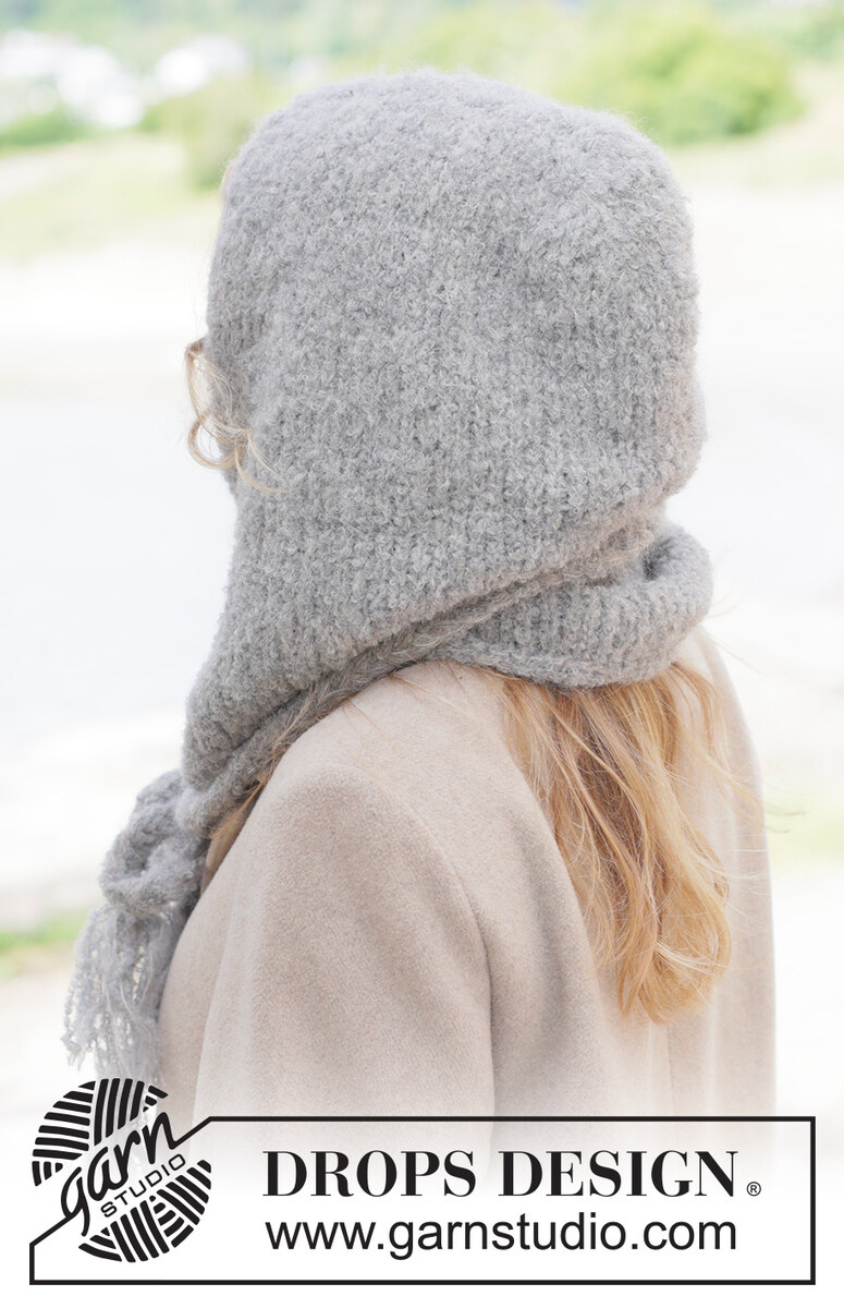 261-7 Soft Shelter Hood by DROPS Design