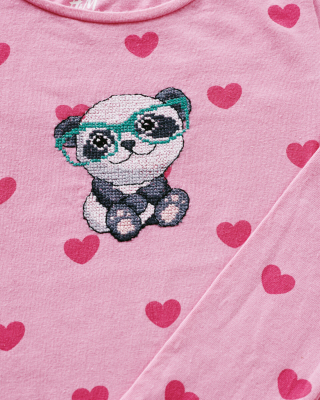 Embroidery Kit Panda 7 x 9 cm / 2.76 x 3.54 in