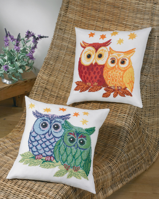 Embroidery Kit Owls red/yellow 42x42 cm / 17x17 in