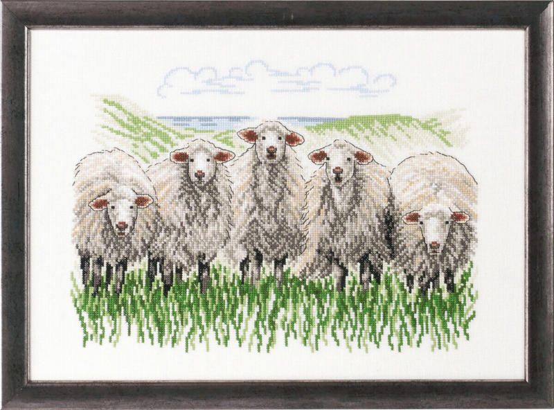 Embroidery Kit Sheep in the Field R5344 41 x 29 cm / 16 x 11 in