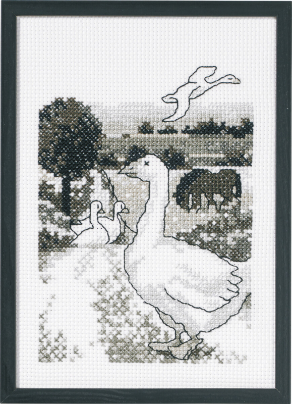 Embroidery Kit Geese on the Field 20 x 29 cm / 7.87 x 11.42 in