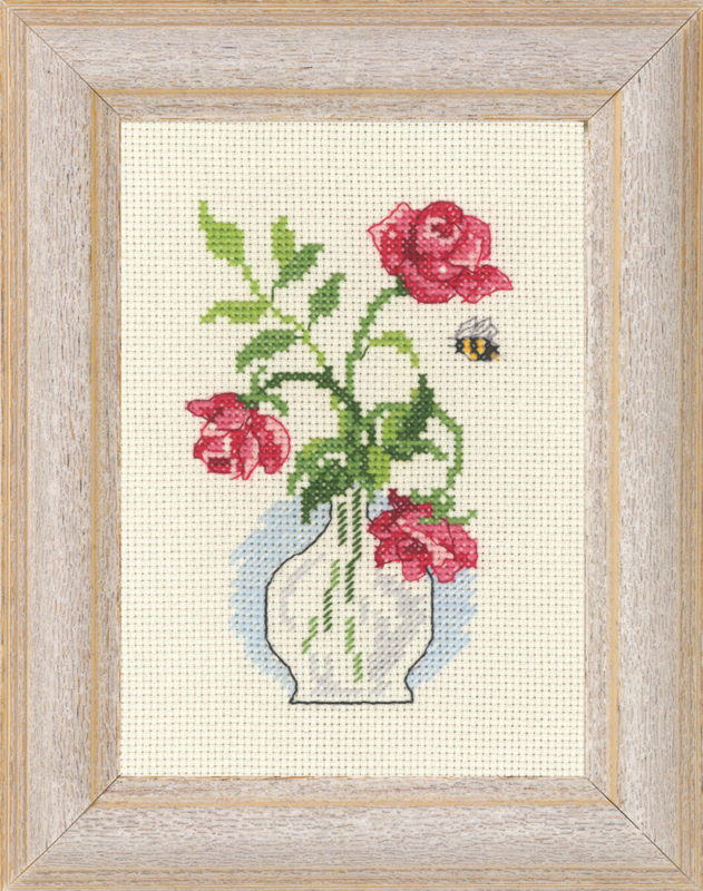 Embroidery Kit Roses R5406 13 x 18 cm / 5 x 7 in