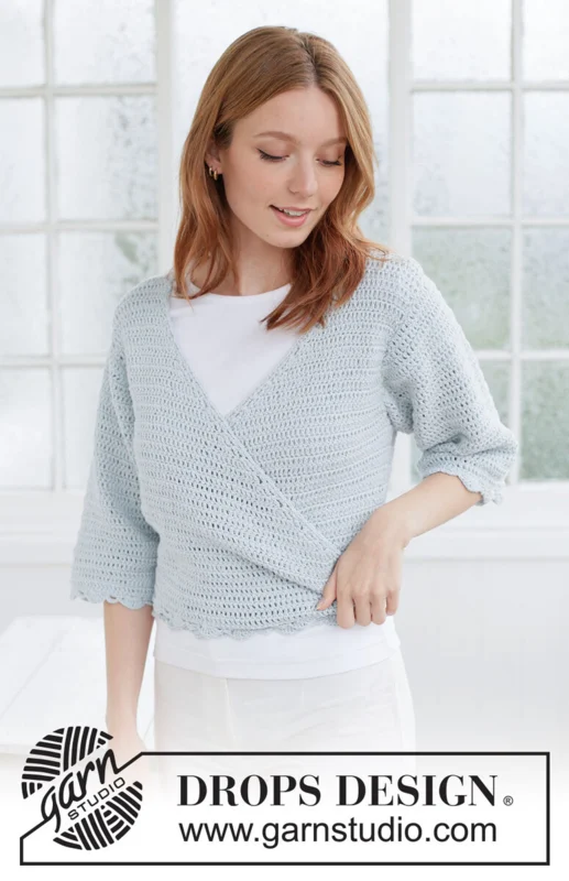 266-4 Blue Country Wrap by DROPS Design