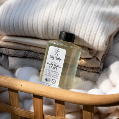 Holly Molly Delicate Wool Wash 300ml – 1 pc
