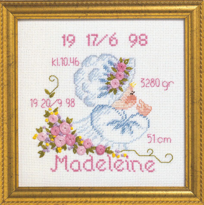 Embroidery Kit Christening Madeleine R5420/82 19 x 19 cm / 7 x 7 in