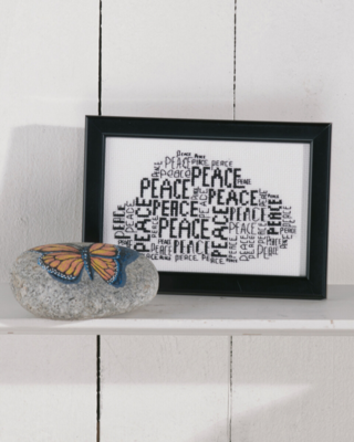 Embroidery Kit Peace in a Cloud 9 x 14 cm / 3.54 x 5.51 in