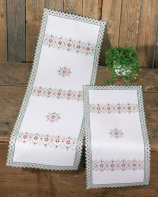 Embroidery Kit Hardanger pink/green 30 x 69 cm / 11.81 x 27.17 in