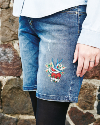 Embroidery Kit Tattoo 10 x 10 cm / 4 x 4 in