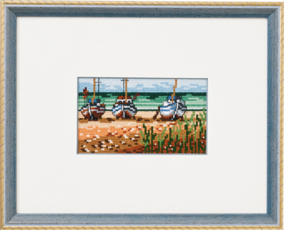 Embroidery Kit Boats on Beach R5402/22 23 x 18 cm / 9.06 x 7.09 in