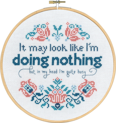 Embroidery Kit Doing Nothing M/5810/22 20Ø/7.87in dia.
